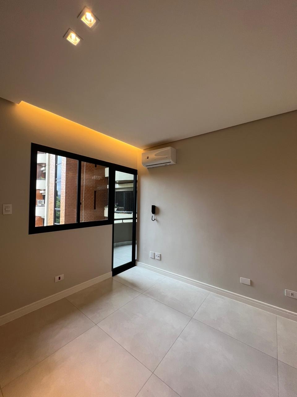 Apartamento à venda com 1 quarto, 55m² - Foto 17