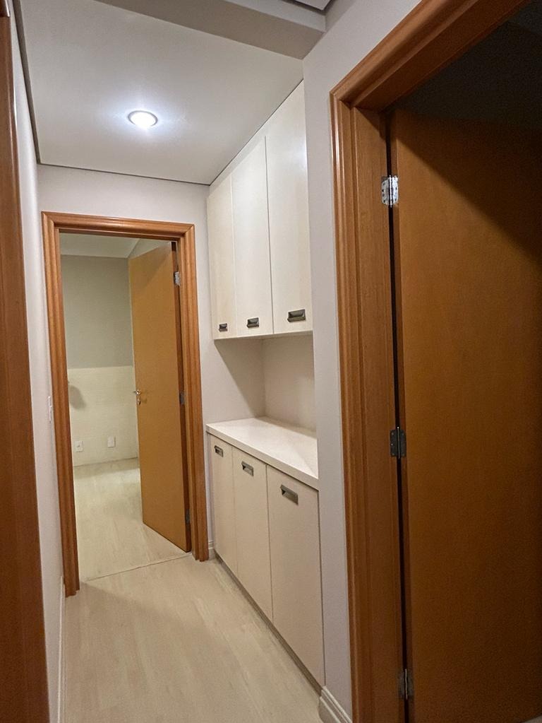 Apartamento à venda com 3 quartos, 139m² - Foto 13