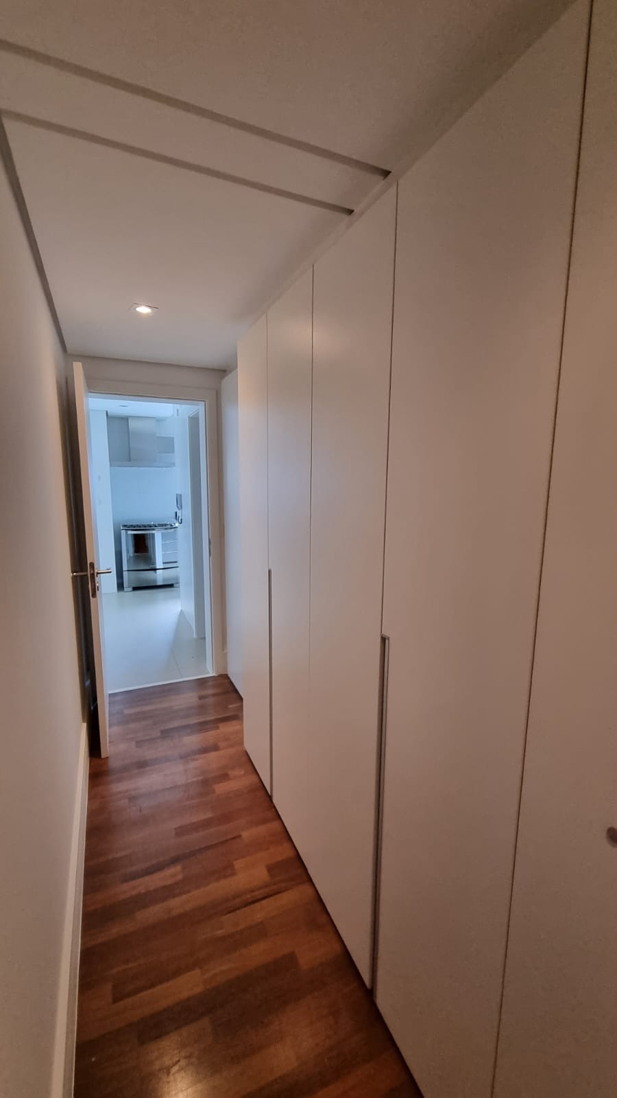 Apartamento à venda com 3 quartos, 252m² - Foto 32