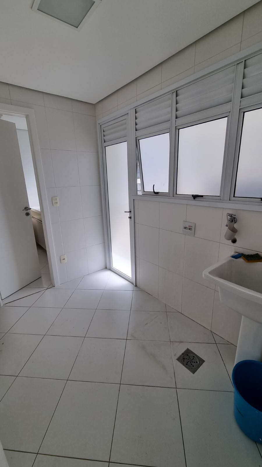 Apartamento à venda com 3 quartos, 252m² - Foto 21