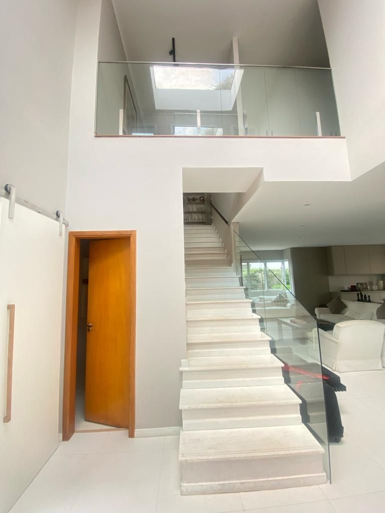 Casa de Condomínio à venda com 4 quartos, 388m² - Foto 32