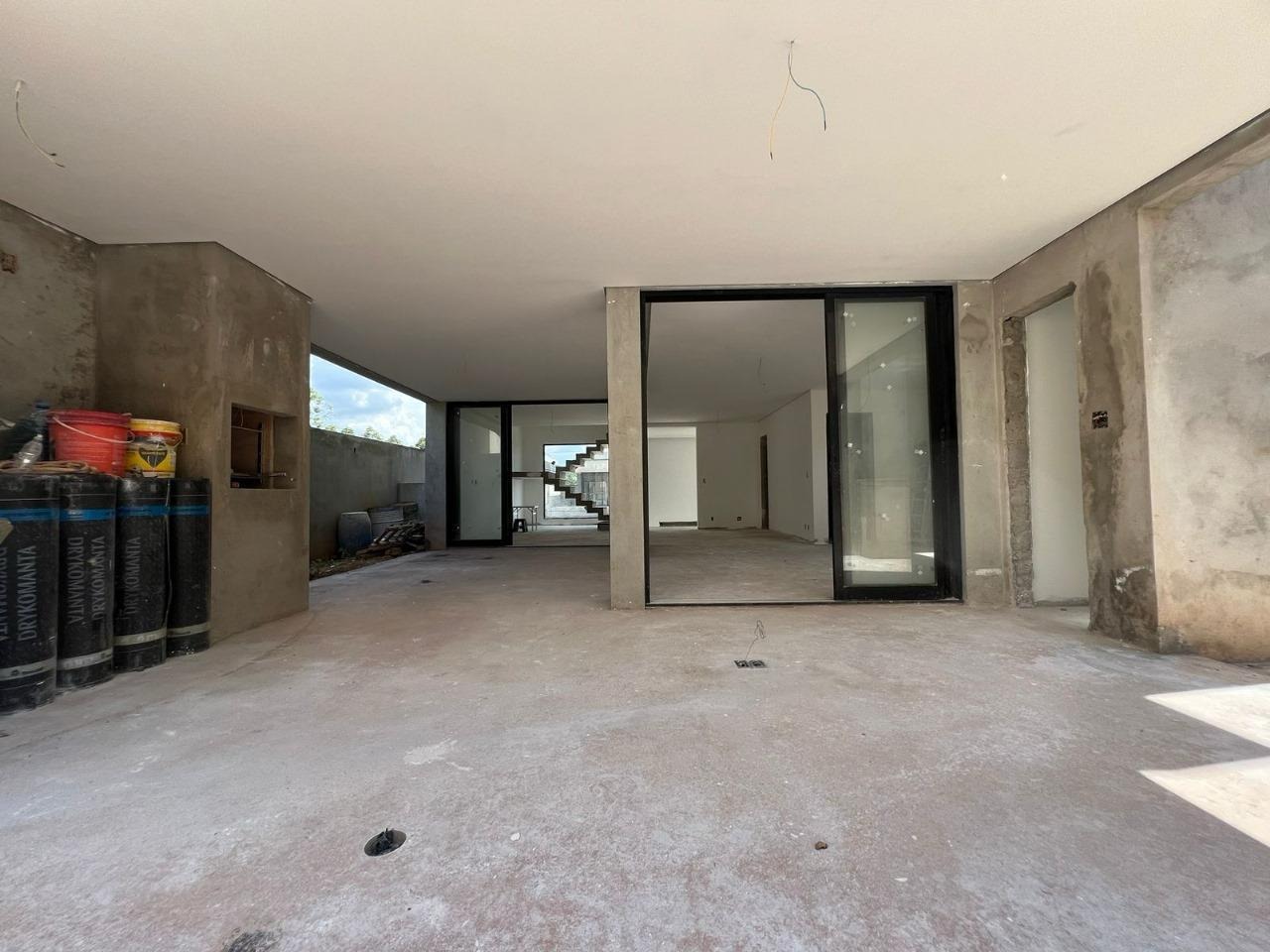 Casa à venda com 3 quartos, 290m² - Foto 22