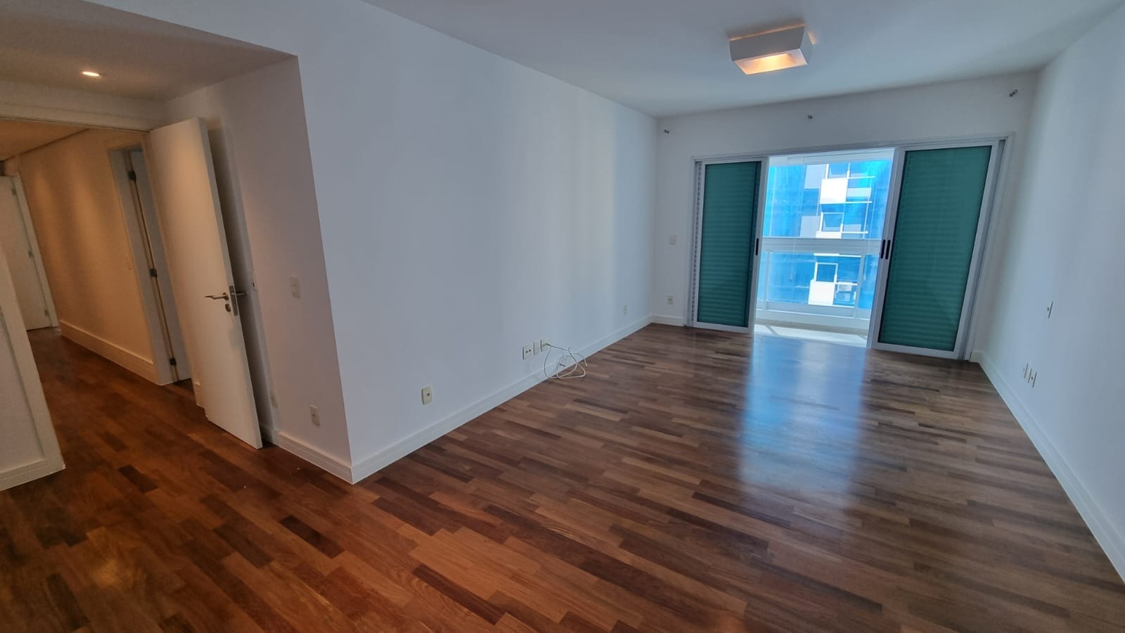 Apartamento à venda com 3 quartos, 252m² - Foto 24