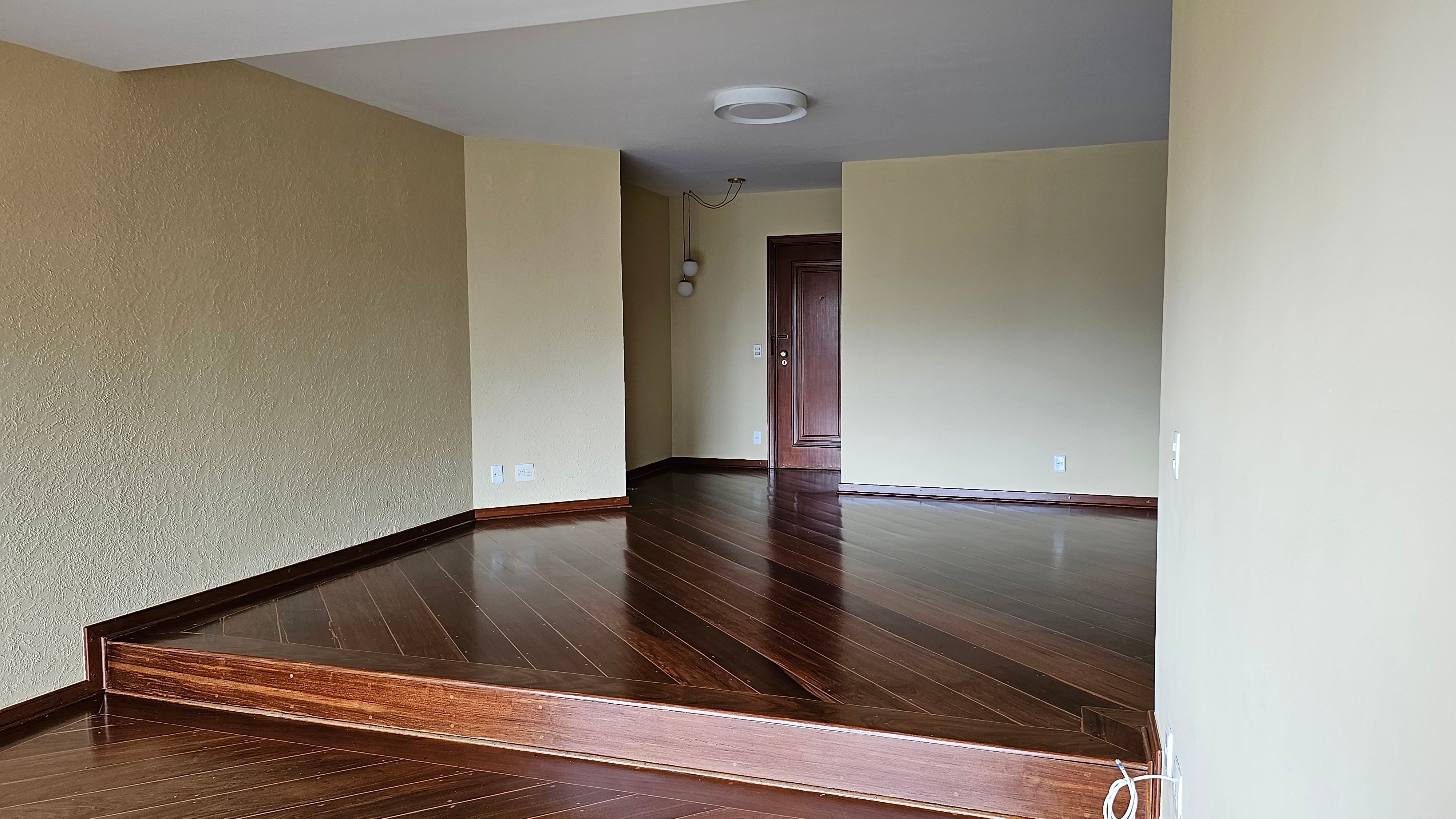 Apartamento para alugar com 3 quartos, 164m² - Foto 4