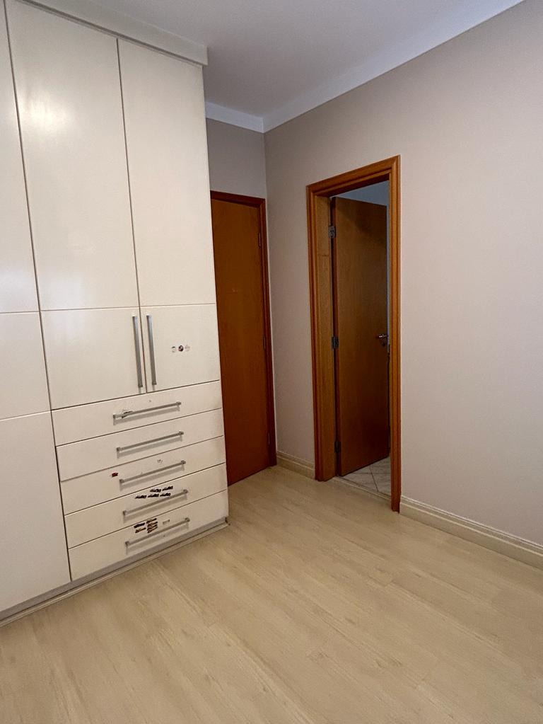 Apartamento à venda com 3 quartos, 139m² - Foto 16