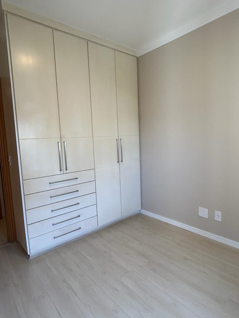 Apartamento à venda com 3 quartos, 139m² - Foto 20