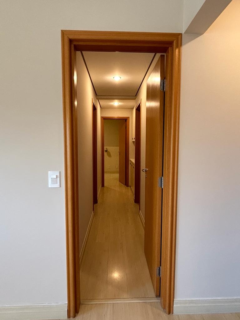 Apartamento à venda com 3 quartos, 139m² - Foto 12