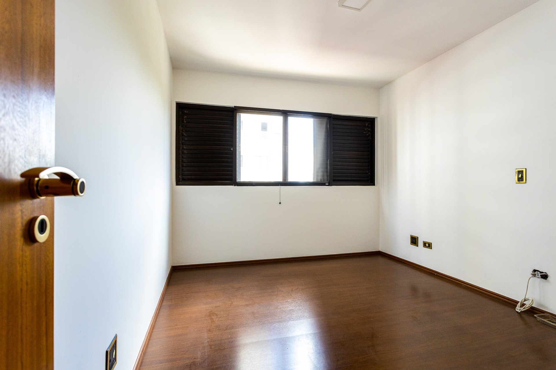 Apartamento à venda com 3 quartos, 168m² - Foto 25