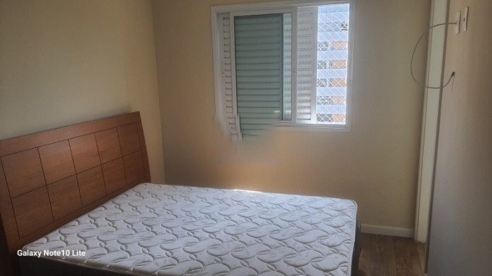 Apartamento para alugar com 2 quartos, 67m² - Foto 8