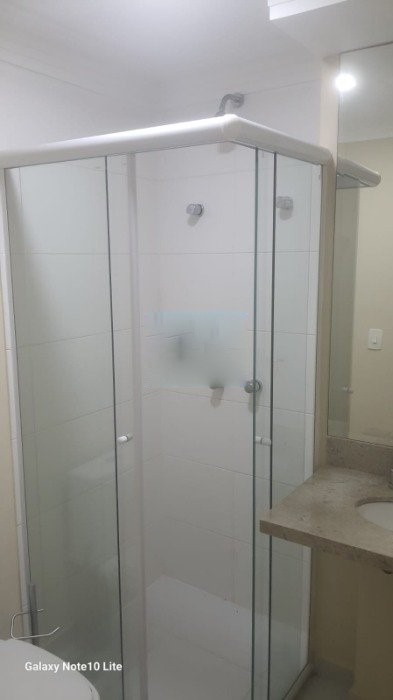 Apartamento para alugar com 2 quartos, 67m² - Foto 12