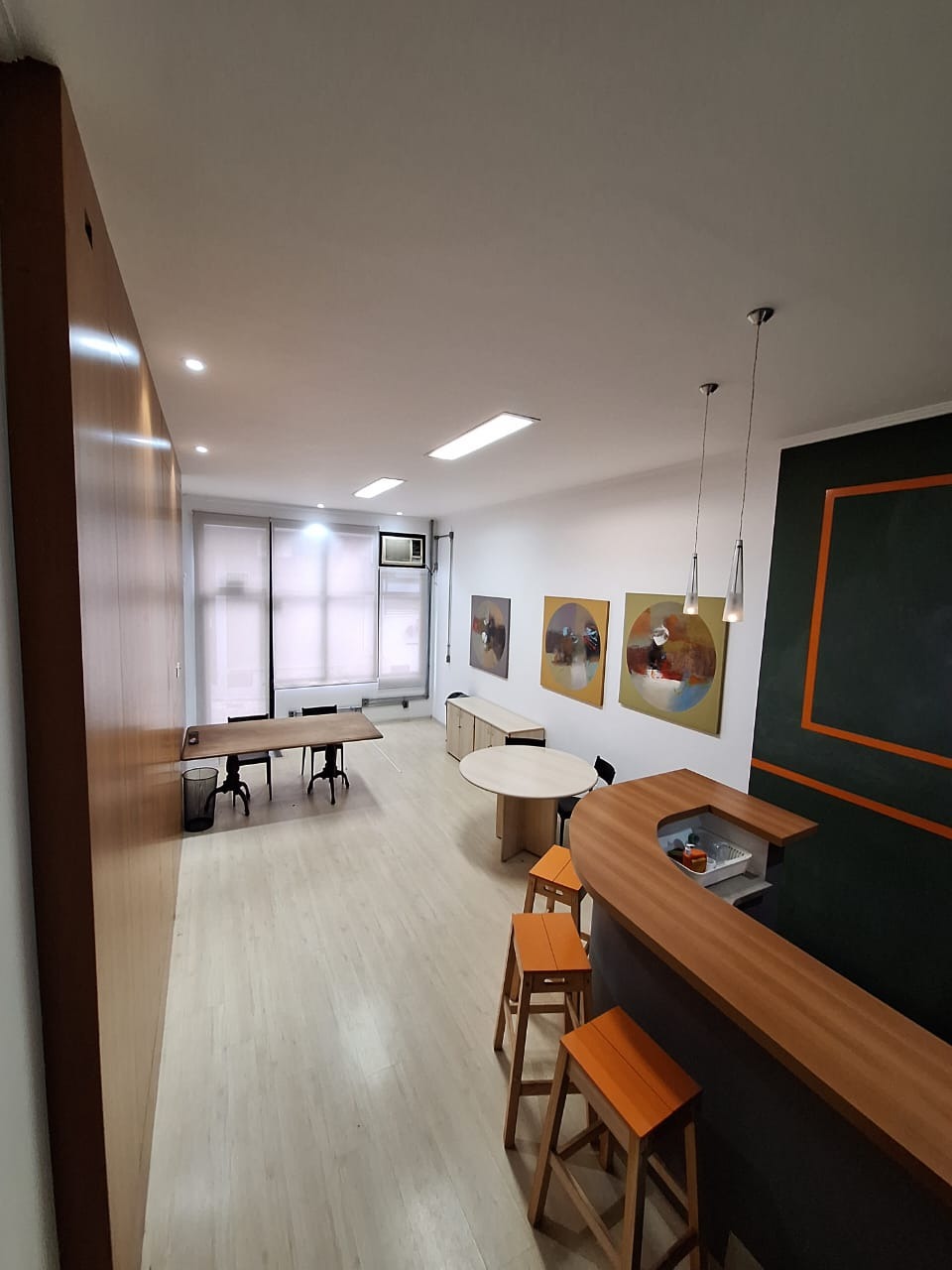 Prédio Inteiro à venda e aluguel, 240m² - Foto 1