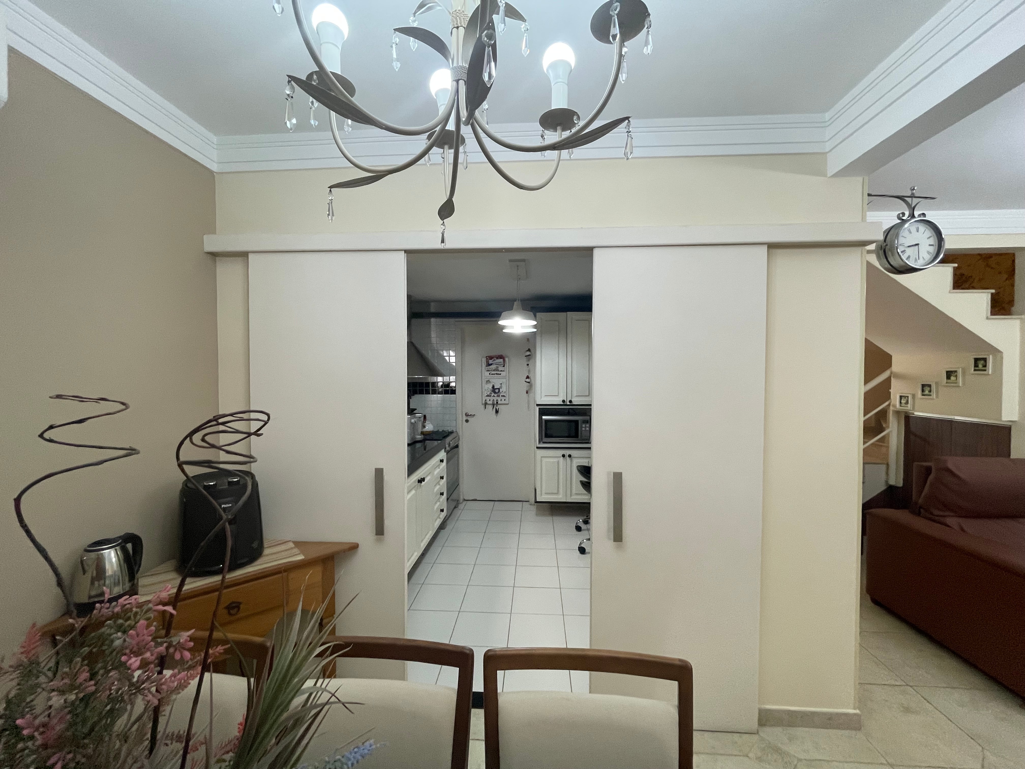 Casa à venda com 3 quartos, 184m² - Foto 14