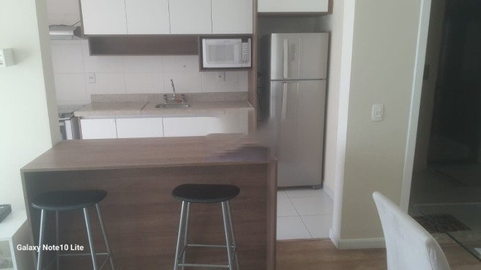 Apartamento para alugar com 2 quartos, 67m² - Foto 4