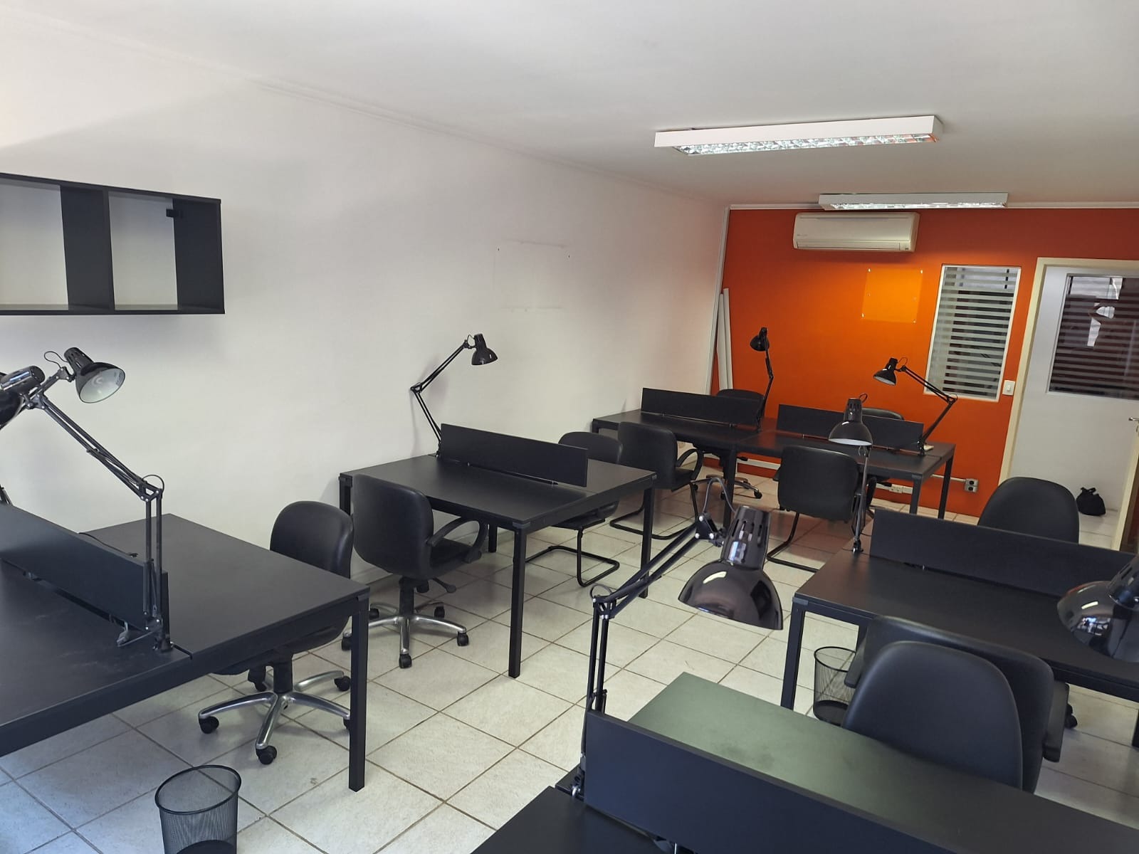 Prédio Inteiro à venda e aluguel, 240m² - Foto 3