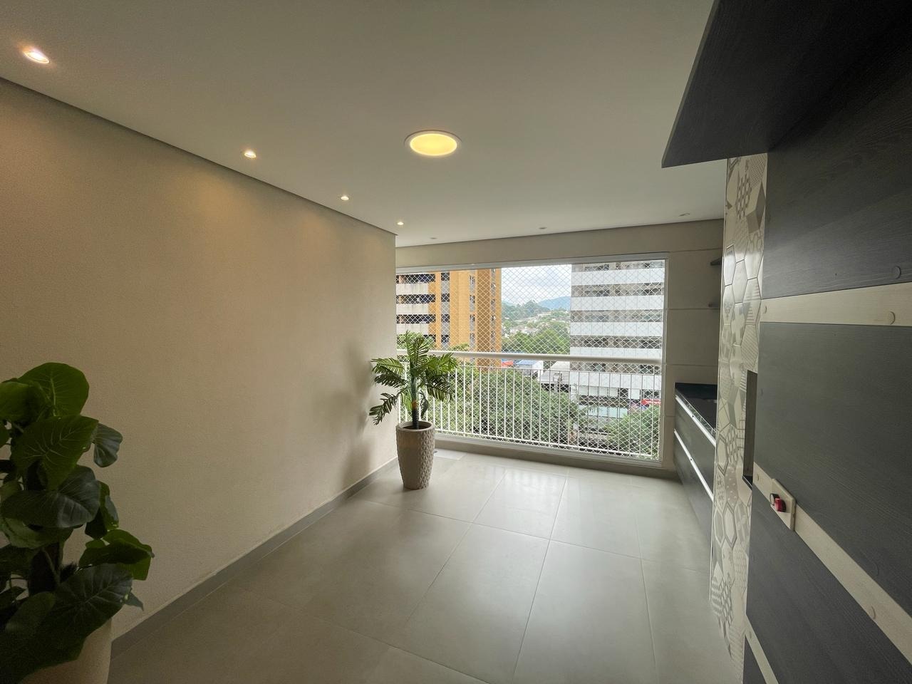 Apartamento à venda e aluguel com 2 quartos, 107m² - Foto 5