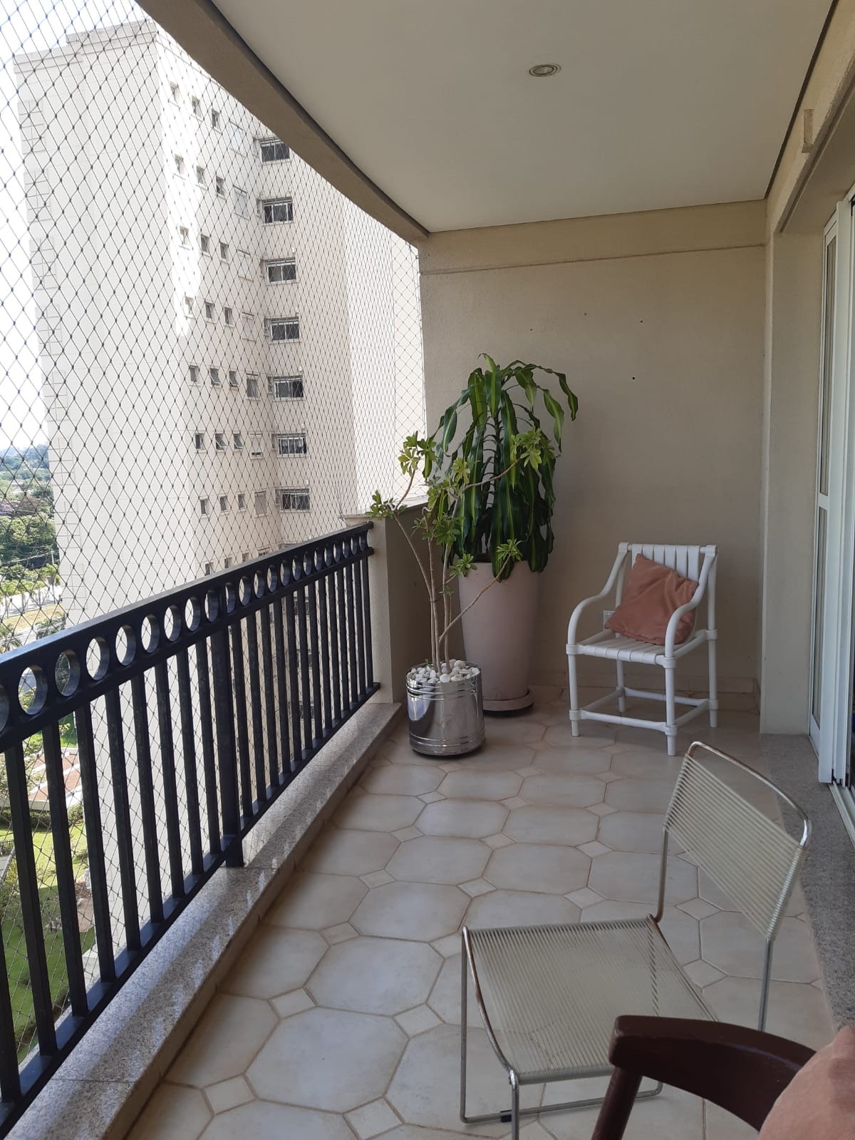 Apartamento à venda e aluguel com 3 quartos, 139m² - Foto 5