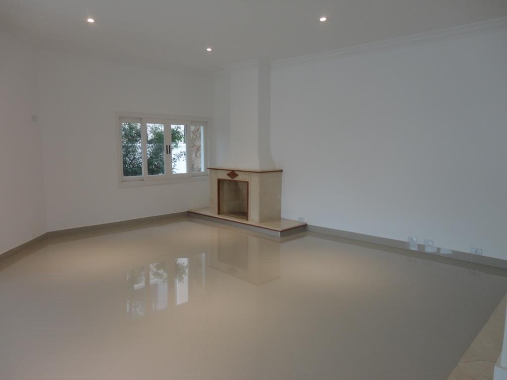 Casa para alugar com 3 quartos, 540m² - Foto 4