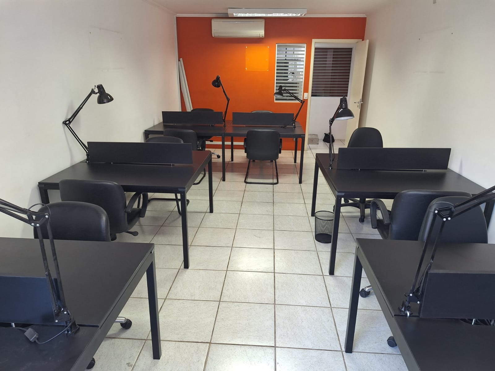 Prédio Inteiro à venda e aluguel, 240m² - Foto 4