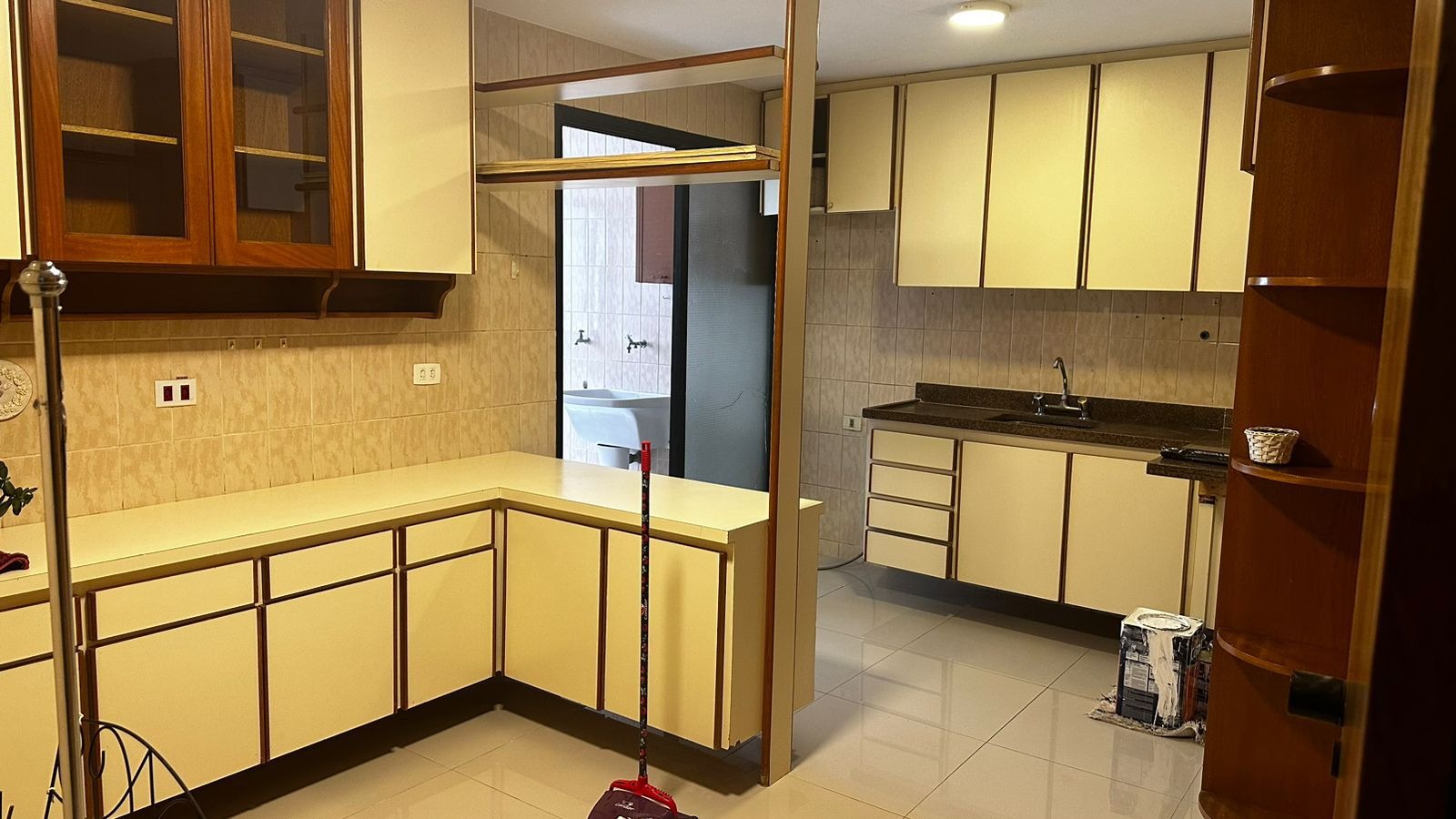 Apartamento para alugar com 3 quartos, 165m² - Foto 5