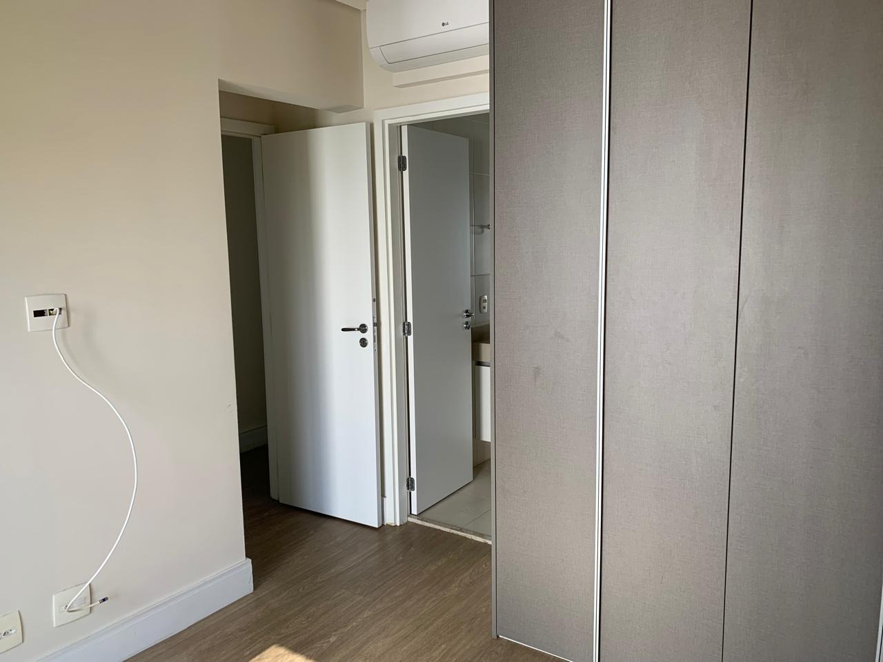 Apartamento à venda com 3 quartos, 112m² - Foto 9