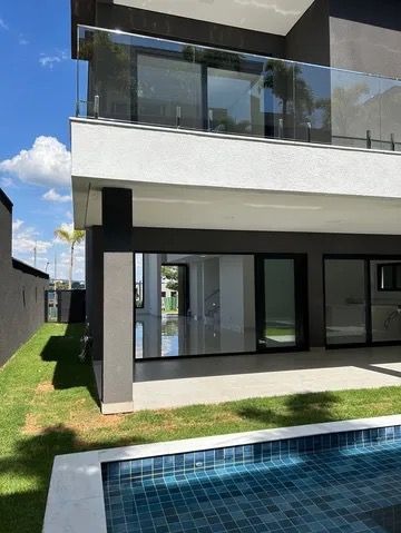 Casa à venda com 4 quartos, 356m² - Foto 13