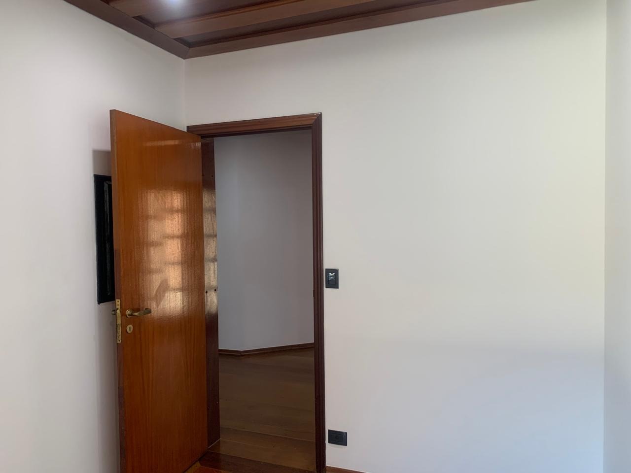 Casa para alugar com 3 quartos, 600m² - Foto 10