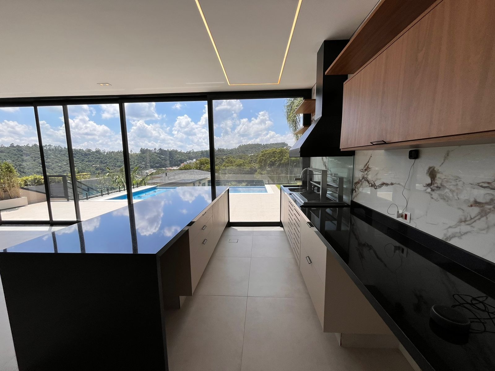 Casa de Condomínio à venda com 3 quartos, 372m² - Foto 14