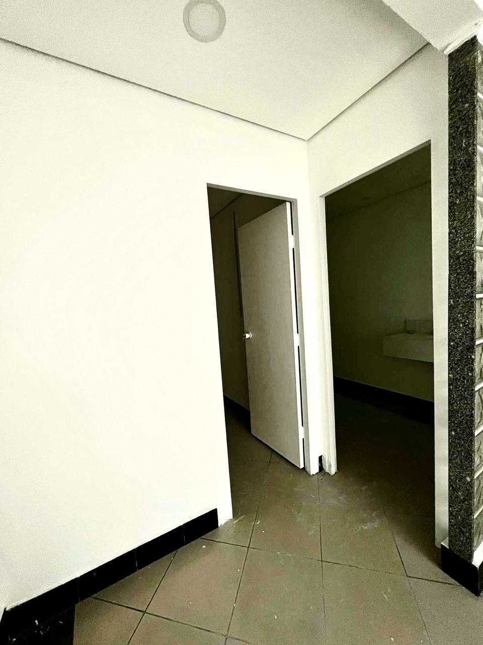 Prédio Inteiro para alugar, 100m² - Foto 7