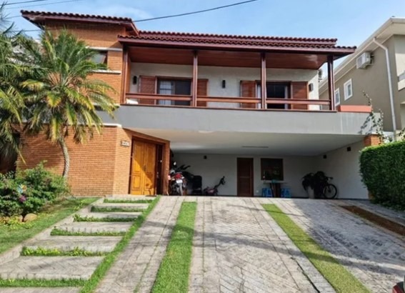 Casa de Condomínio à venda com 3 quartos, 320m² - Foto 1