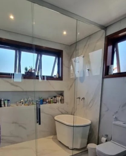 Casa de Condomínio à venda com 3 quartos, 320m² - Foto 11