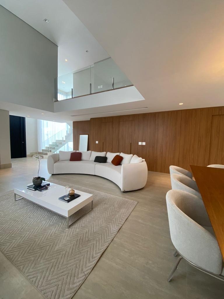 Casa à venda com 4 quartos, 420m² - Foto 2