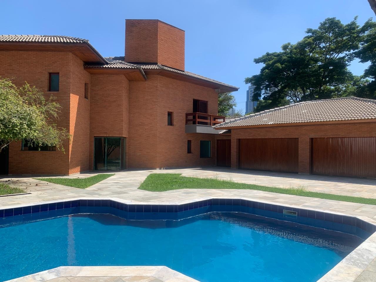 Casa para alugar com 3 quartos, 600m² - Foto 24