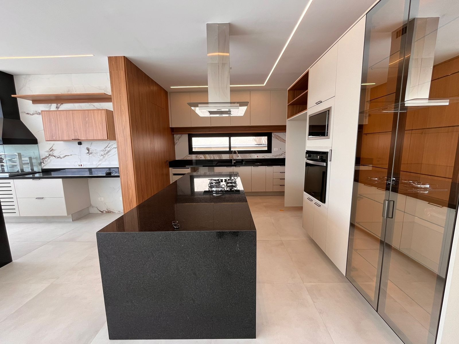 Casa de Condomínio à venda com 3 quartos, 372m² - Foto 16