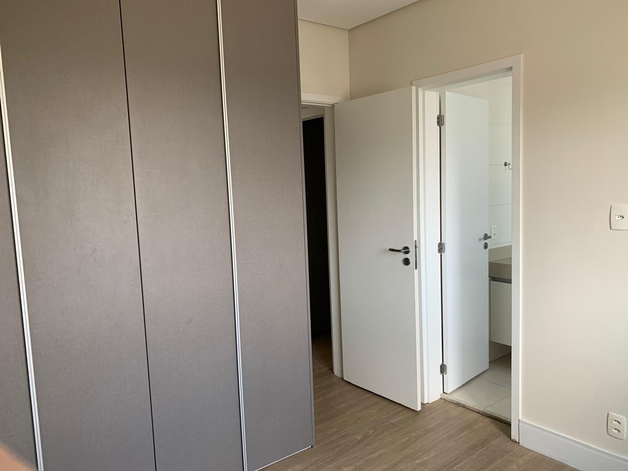 Apartamento à venda com 3 quartos, 112m² - Foto 8