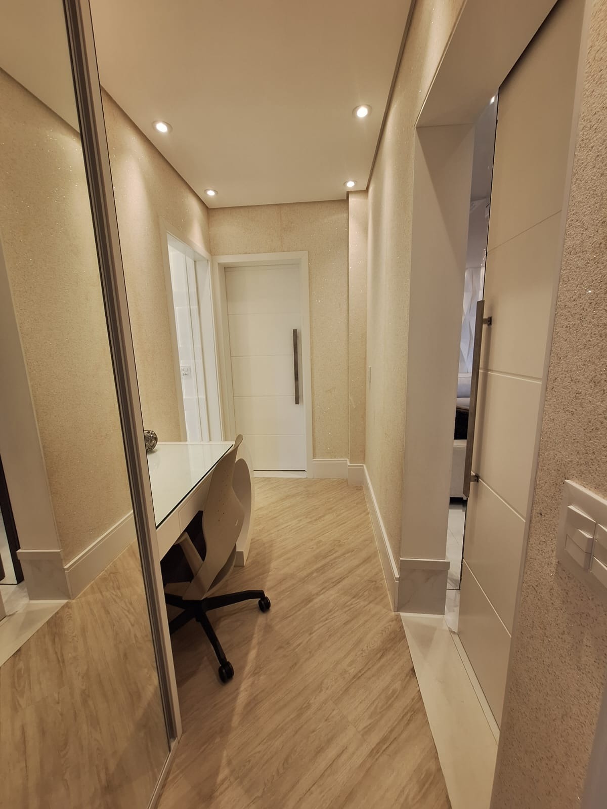 Apartamento à venda com 3 quartos, 168m² - Foto 12