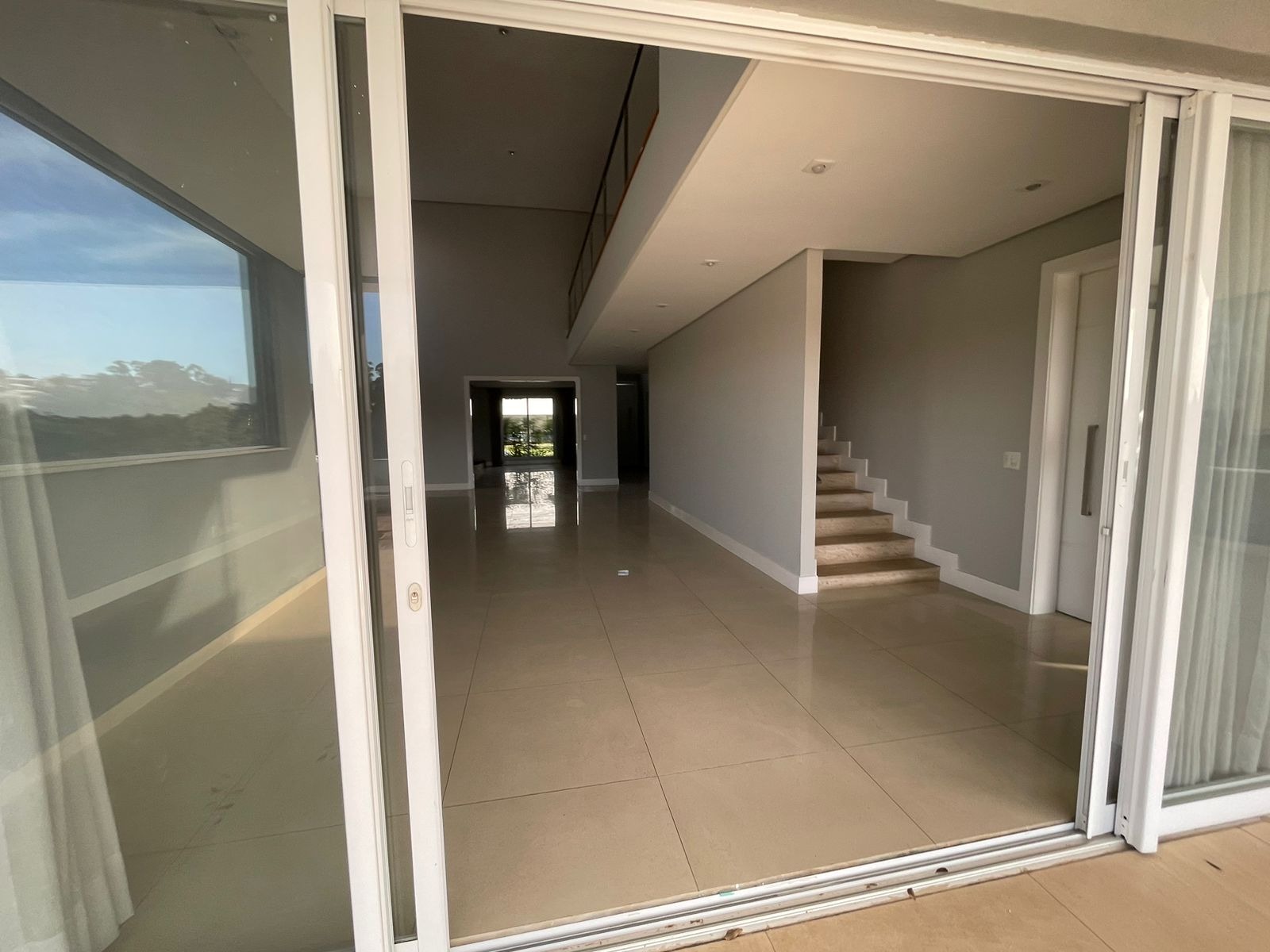 Casa à venda com 4 quartos, 540m² - Foto 14