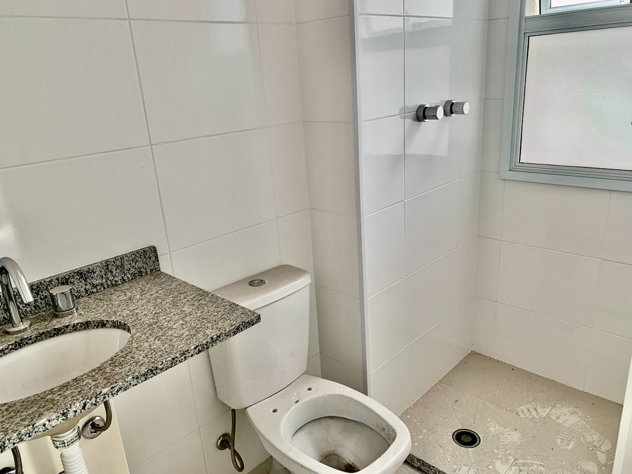 Apartamento à venda com 2 quartos, 66m² - Foto 13