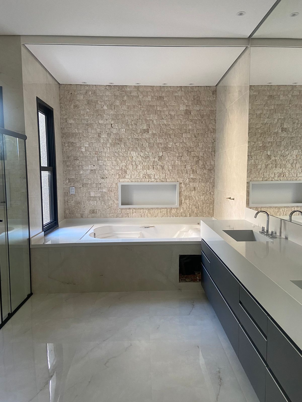 Casa à venda com 4 quartos, 600m² - Foto 13