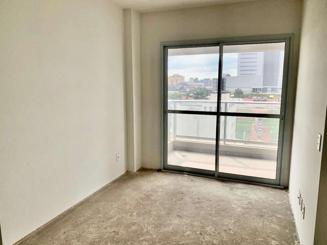 Apartamento à venda com 2 quartos, 66m² - Foto 1