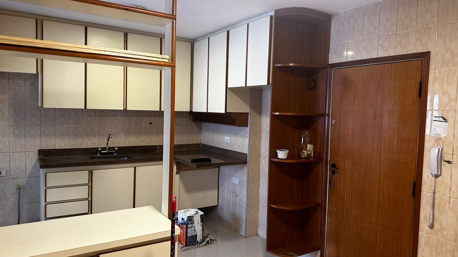 Apartamento para alugar com 3 quartos, 165m² - Foto 6