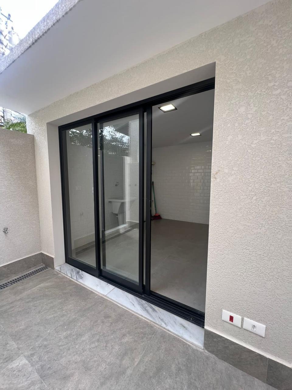 Casa à venda com 3 quartos, 310m² - Foto 12