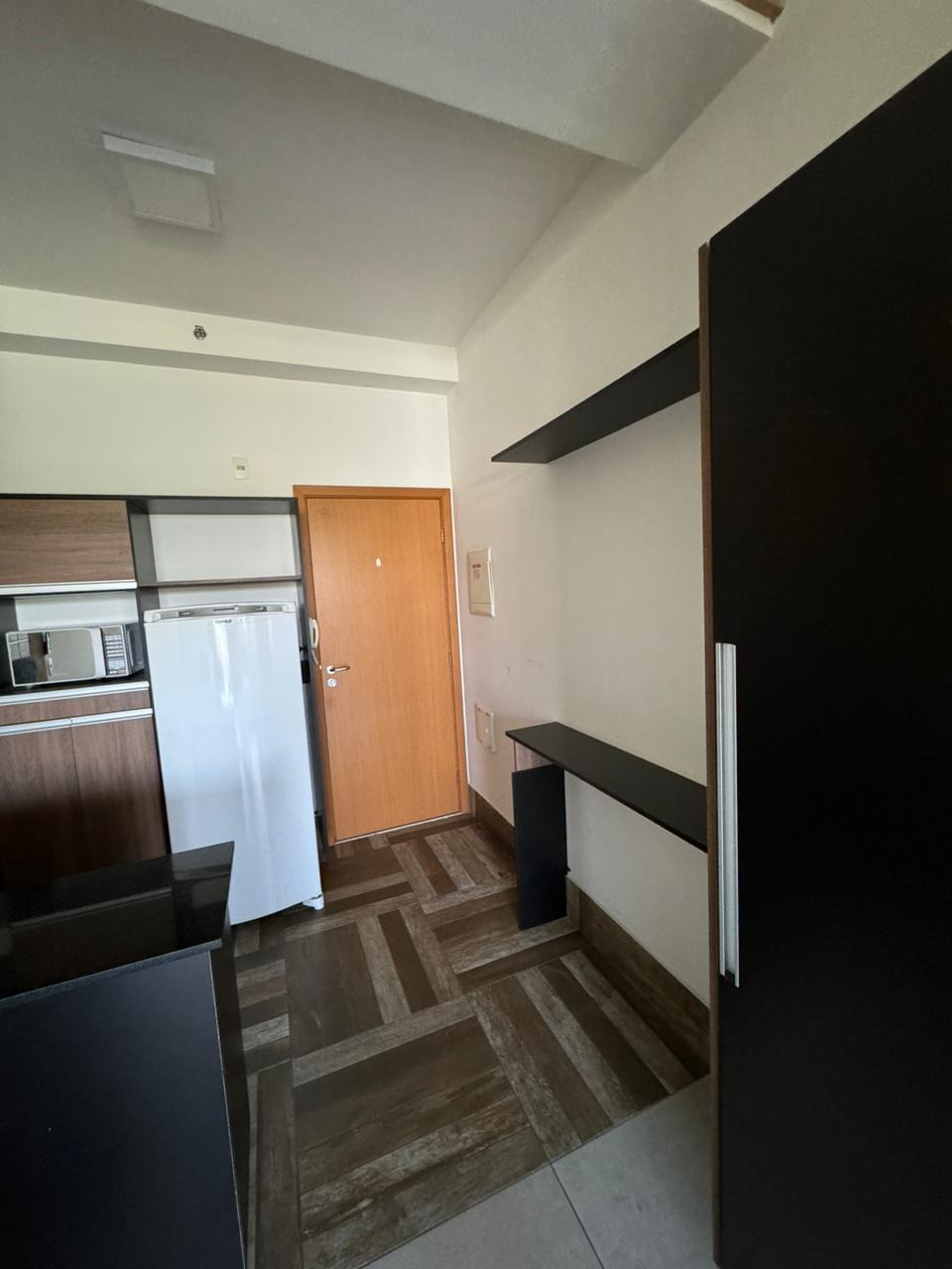 Apartamento à venda e aluguel com 1 quarto, 45m² - Foto 16