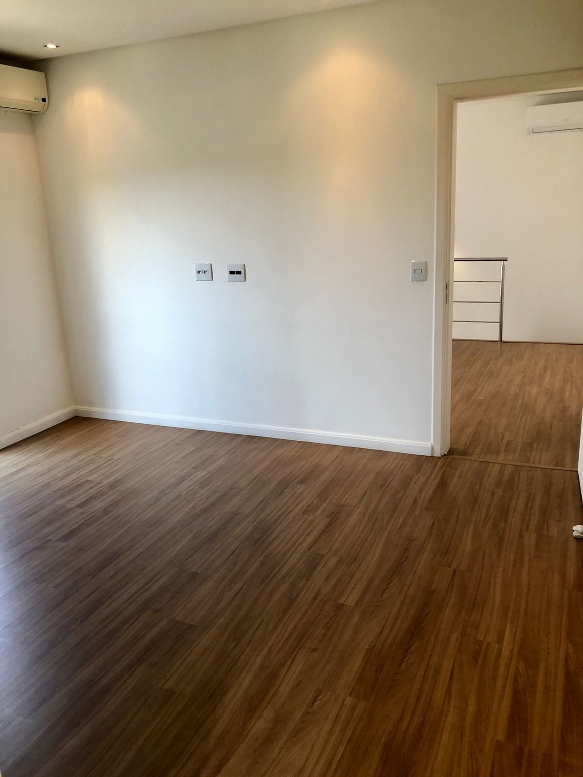 Casa à venda com 3 quartos, 245m² - Foto 10