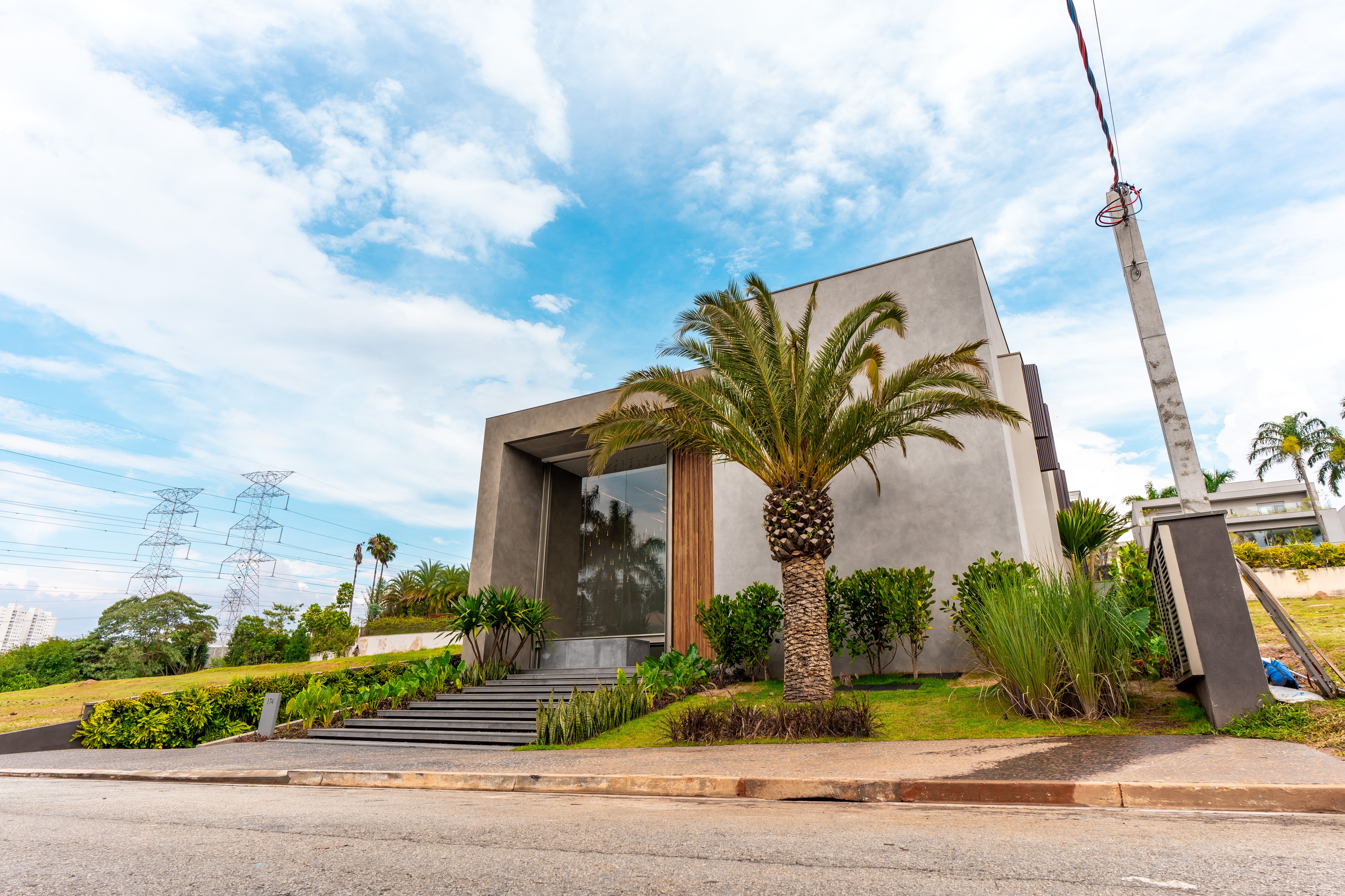 Casa à venda com 4 quartos, 1300m² - Foto 176