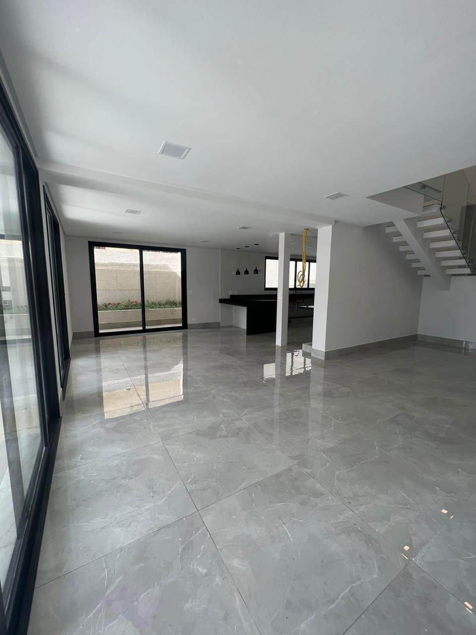 Casa à venda com 3 quartos, 310m² - Foto 16