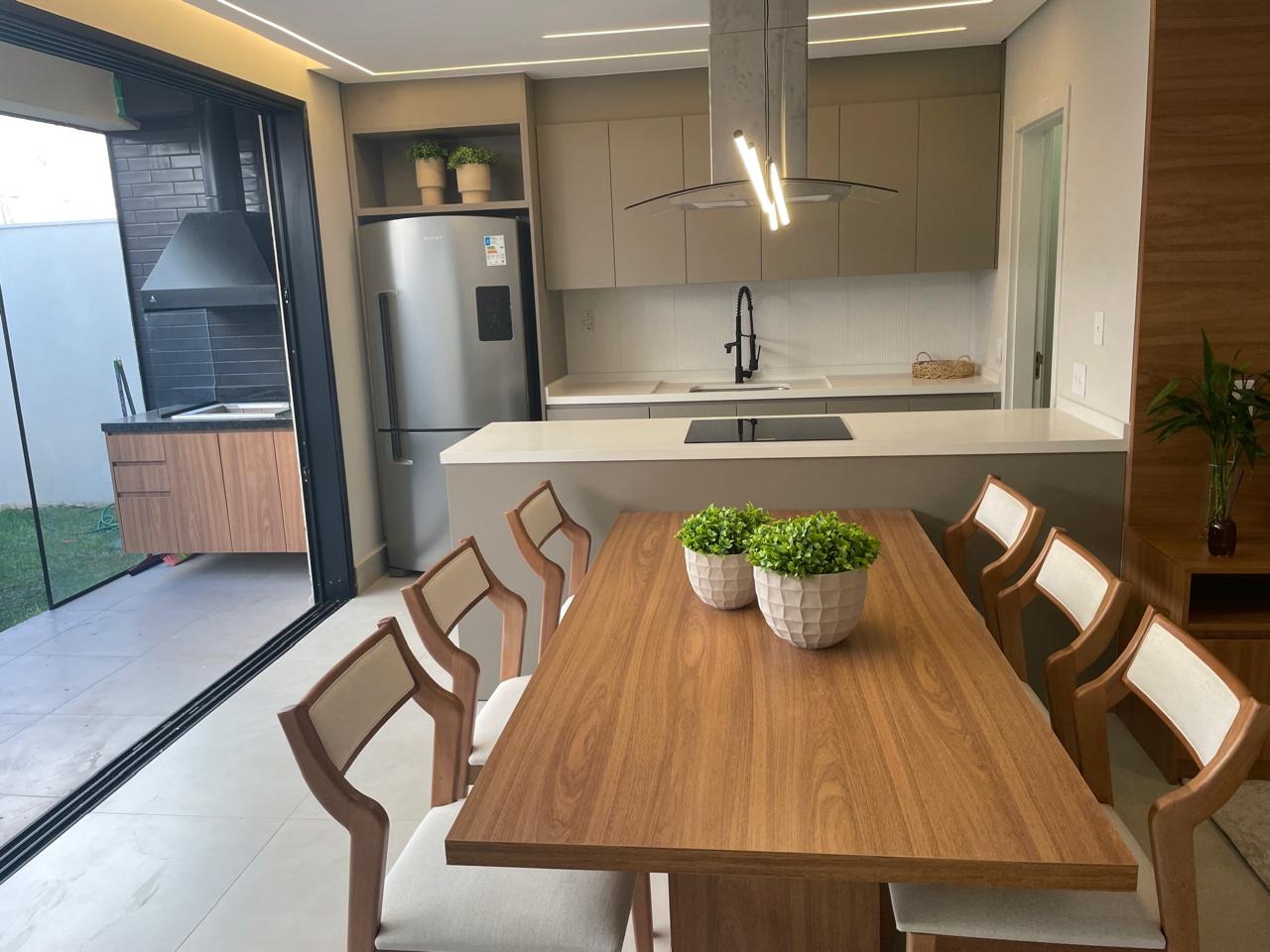 Casa à venda com 3 quartos, 152m² - Foto 13