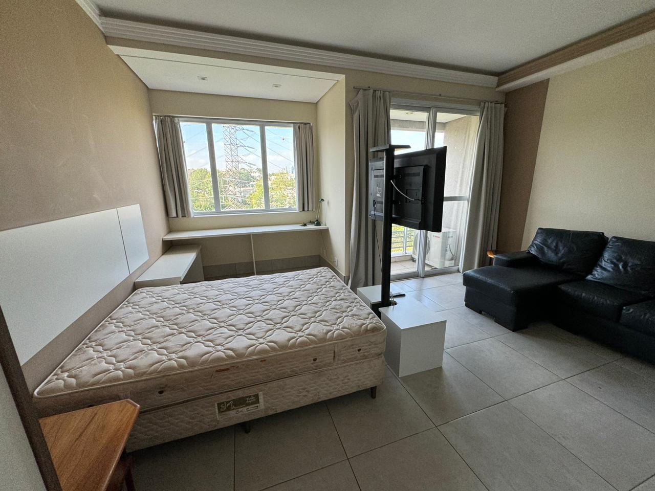 Apartamento à venda e aluguel com 1 quarto, 45m² - Foto 17