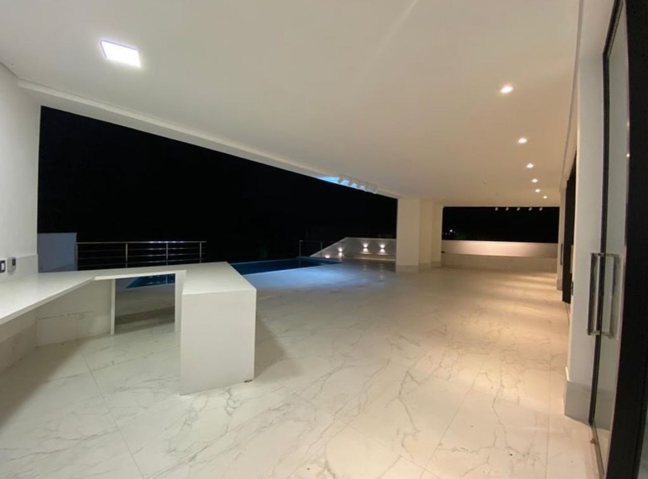 Casa de Condomínio à venda com 4 quartos, 525m² - Foto 12