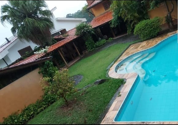 Casa à venda com 4 quartos, 660m² - Foto 9