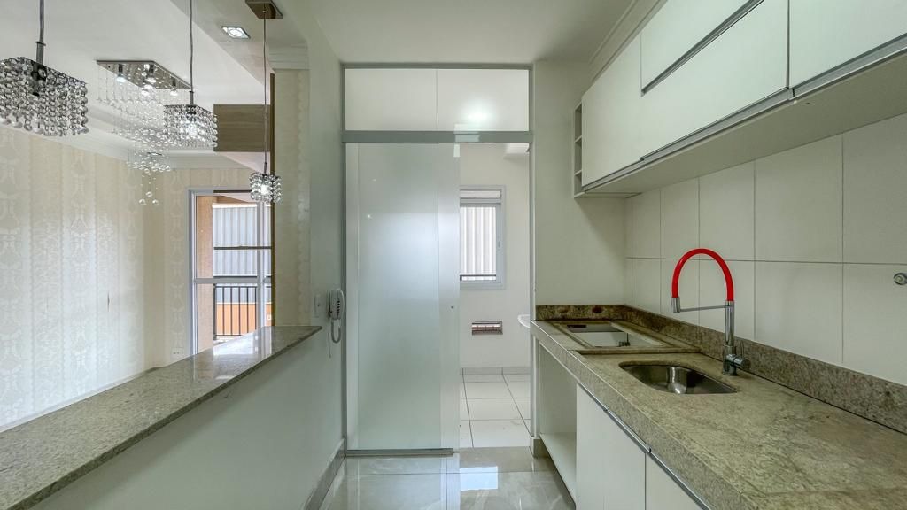 Apartamento à venda com 3 quartos, 76m² - Foto 10